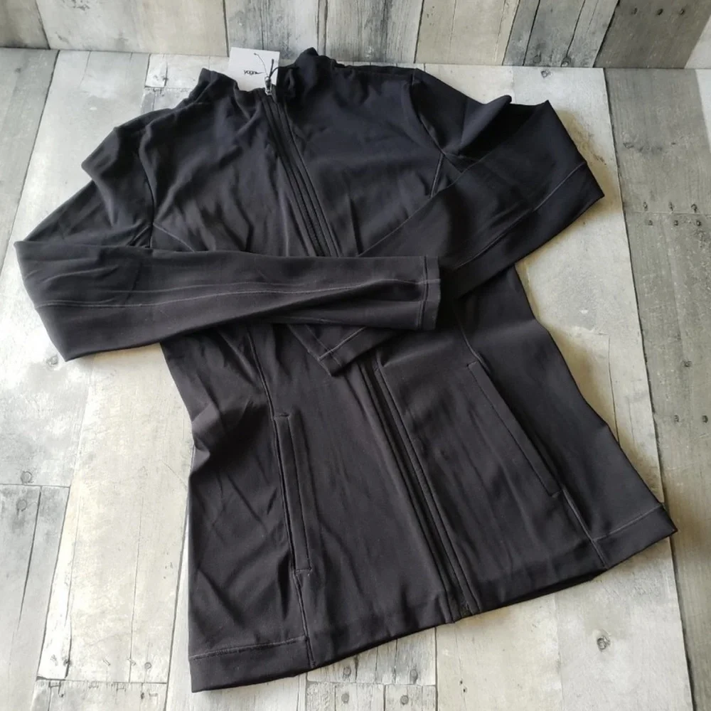 Nike Yoga Dri-FIT Luxe Full Zip Fitted Jacket - Picture 3 of 6